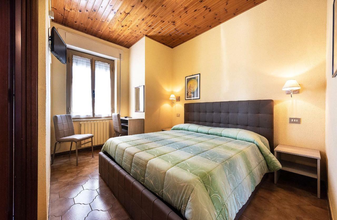 Aurelia Hotel